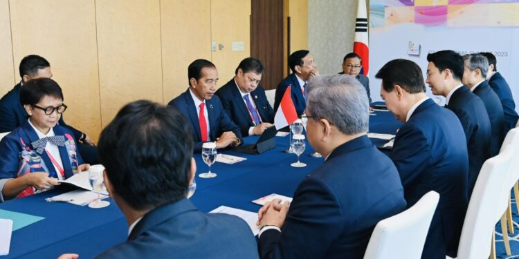 Pertemuan Jokowi dengan Uni Eropa, Republik Korea, dan CEOs Jepang, Apa Hasilnya?