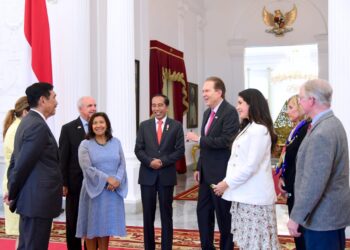 8 Anggota Kongres AS Bertemu Presiden Jokowi, Ada Apa?