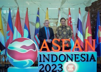 Inggris Tawarkan Dukungan Percepatan Hilirisasi Industri dan EV di Indonesia
