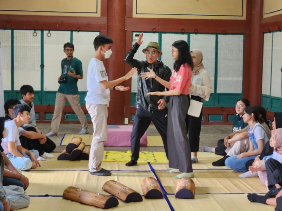 SMP Negeri 1 Kota Bogor Gelar Pertukaran Pelajar ke Korea Selatan 1
