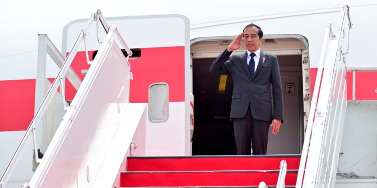 Presiden Jokowi Bertolak ke Afrika Hadiri KTT BRICS