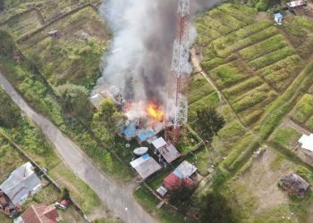 Papua Mencekam, Rumah Wakil Bupati Puncak dan Sejumlah Fasilitas Strategis Dibakar