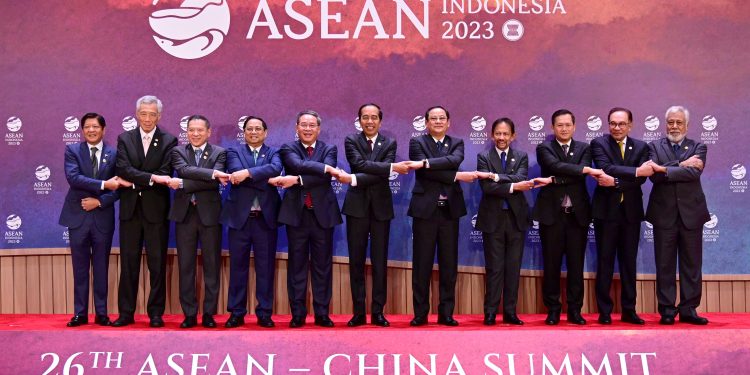 China Siap Kucurkan US$10 Juta Dukung Kerja Sama Energi dengan ASEAN