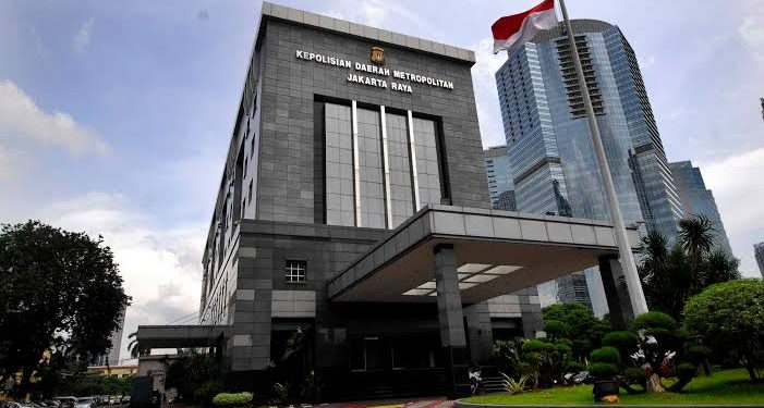 Polisi Tahan Direktur Miss Universe Indonesia