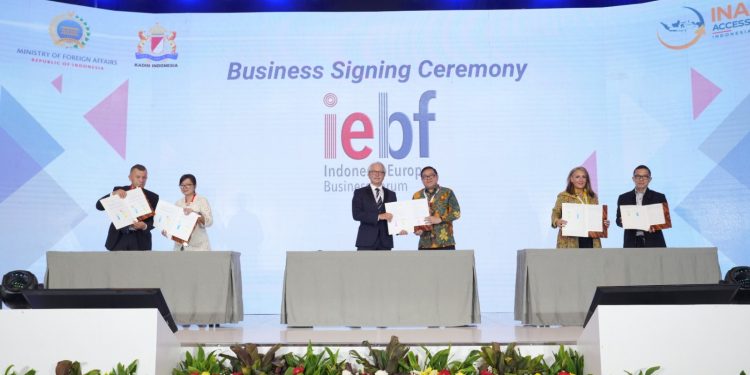 Pengusaha Indonesia dan Eropa Teken 8 MoU Industri Pariwisata dan EBT