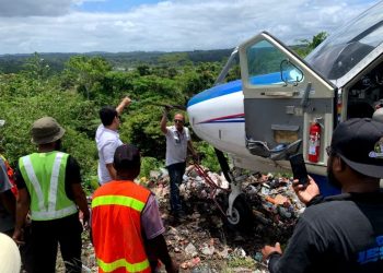 Polisi Investigasi Kecelakaan Pesawat Asian One di Papua