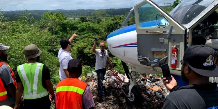 Polisi Investigasi Kecelakaan Pesawat Asian One di Papua