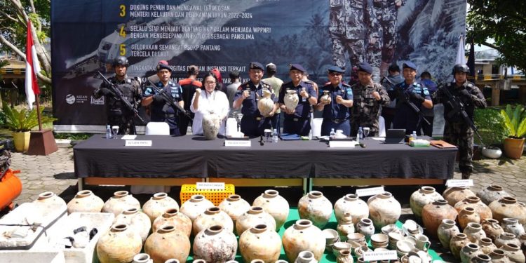 Ministry of Maritime Affairs Arrests Chinese Heritage Treasure Hunters in Riau Sea