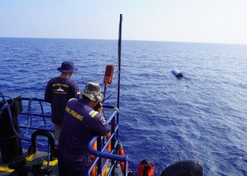 Eradicating Illegal Fishing, 16 Illegal FADs Seized on the Indonesia-Philippine Border