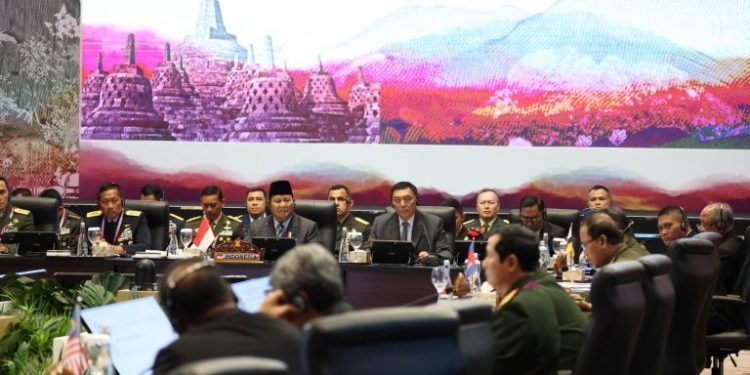 Prabowo Chairs the 17th ASEAN Defense Ministers’ Meeting