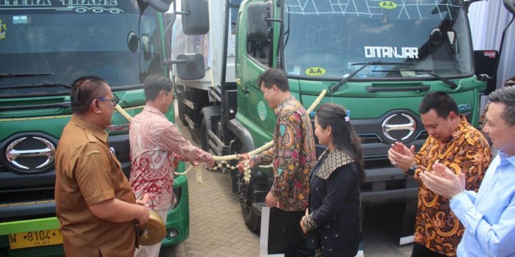 Probolinggo First Exports 57 Tons of Porang Flour to China