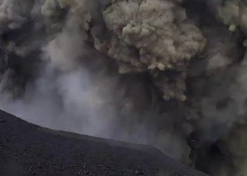Mount Marapi Erupts, 11 Climbers Killed and 12 People Missing