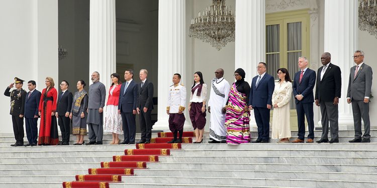 10 Ambassadors from Friendly Countries Officially Serving in Indonesia