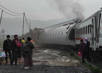 Train Crash in Indonesia: 4 Killed, 22 Injured