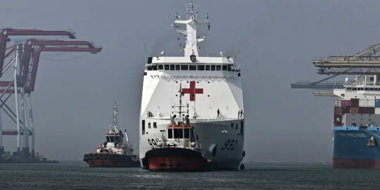 Indonesian Ship Sails in the Red Sea, Aid for Gaza Lands in Egypt
