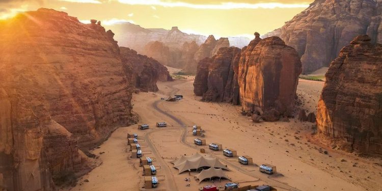 Tourists in Saudi Arabia Will Reach 100 Million People in 2023