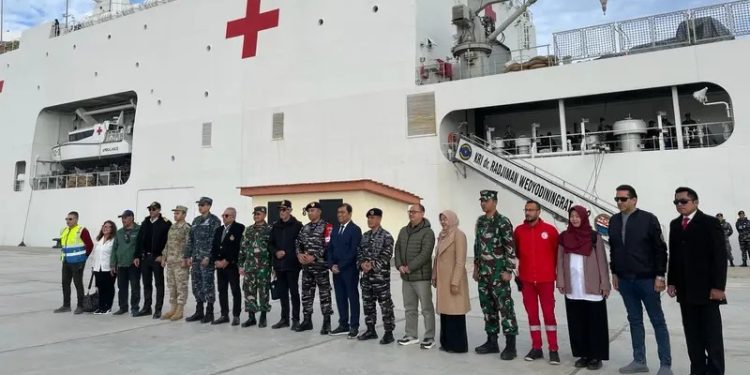 Indonesian Humanitarian Aid Ship for Gaza Arrives in Egypt