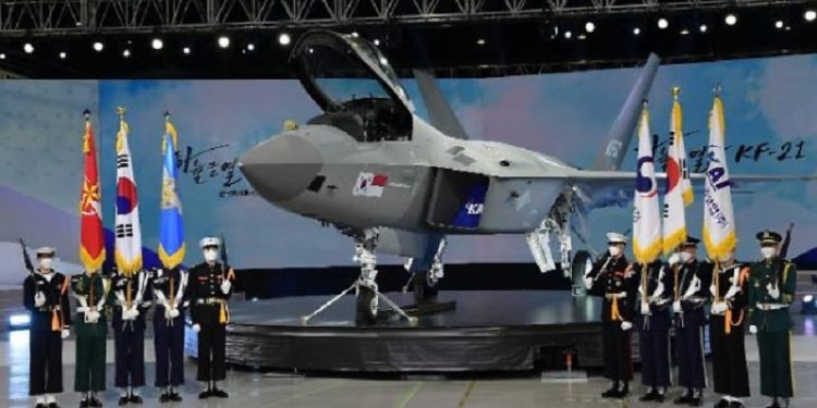 South Korea Asks Police to Arrest Indonesian Engineer, Suspected Thief of KF-21 Fighter Jet Technology