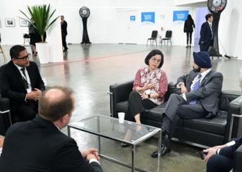 Sri Mulyani Meets with Presidents of AIIB and World Bank to Discuss Energy Transition