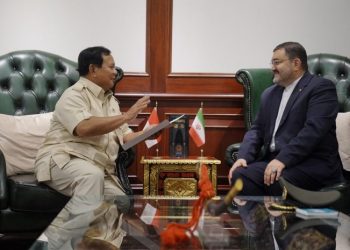 Iran Offers Scholarships for TNI Officers