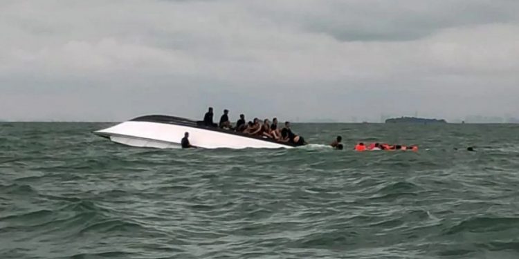 Ship Sinks in Seribu Islands, Taiwanese Citizen Disappears
