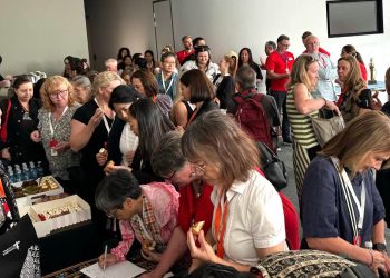 Wonderful Indonesia Becomes an Attraction at Qantas – Best of Asia Day
