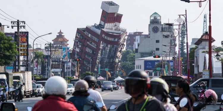 Earthquake in Taiwan: Injured Victims Reach 1,038 People, 52 Lost Contact