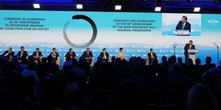 OECD Appreciates Indonesia’s Leadership in Southeast Asia