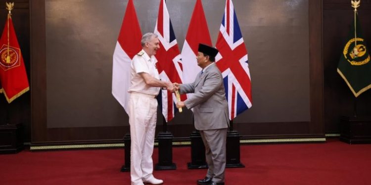 Prabowo Subianto Invites UK to Cooperate in Defense Industry