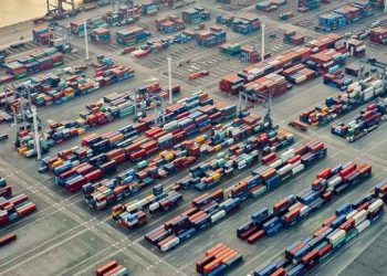 Problematic Import Regulations, 17,304 Containers Delayed at Tanjung Priok Port