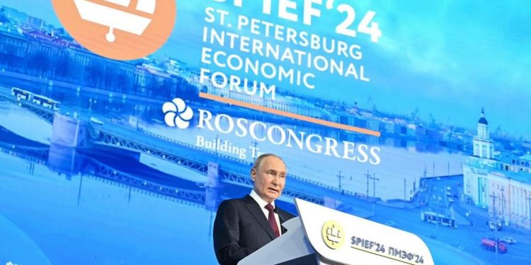 Putin: Russia ‘Not Even Thinking’ of Using Nuclear Weapons
