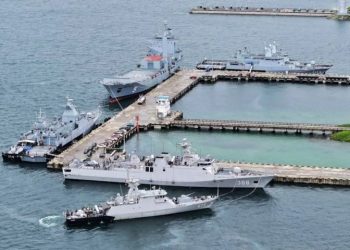 Indonesian and Malaysian Navies Hold Joint Combat Exercises