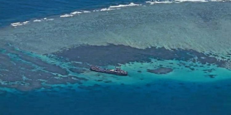 Philippines and China Agree on Principles for De-Escalation in South China Sea