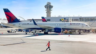 Boeing Tire Explosion Kills Two