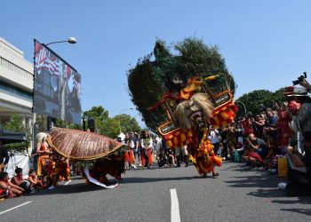 The Largest Indonesian Festival in the US Features a Cultural Parade and Reog Ponorogo