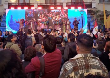 Vibrant Indonesian Cultural Festival in Peru