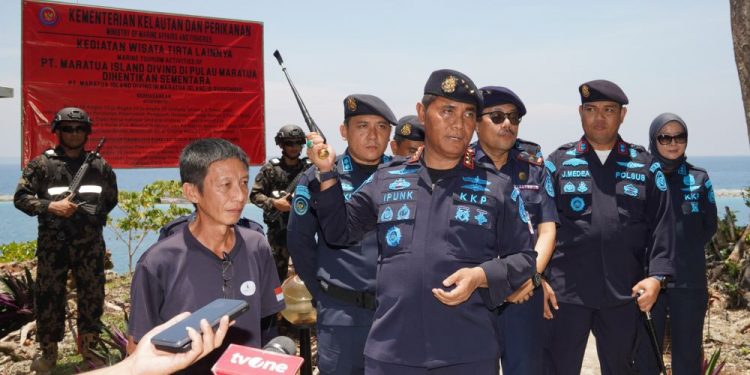Illegal Resort on Maratua Island Controlled by Foreign Investors