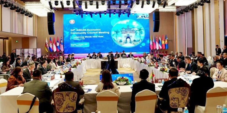 Indonesia Asks ASEAN Countries to Speed up Completion of DEFA