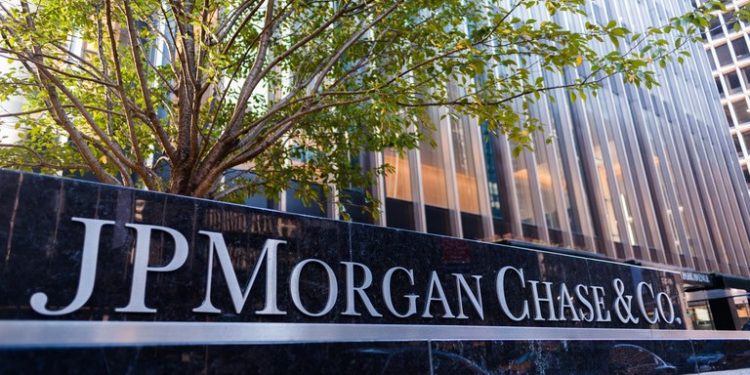 Russian Court Freezes Assets of JP Morgan