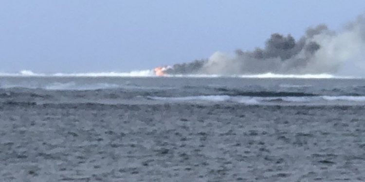 Large New Zealand Navy Ship Sinks and Caught Fire in the Pacific Ocean