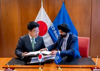 Japan Signs $1 Billion Portfolio Guarantee with World Bank