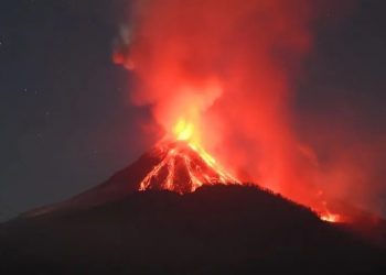 Mount Lewotobi Eruption: 6 Airports Closed, 13 Thousand Residents Evacuated 