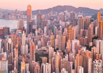 US Urged to Crack Down on Hong Kong Banks