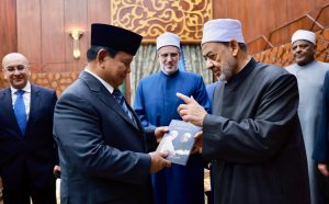 Prabowo Meets Grand Sheikh Al-Azhar, Strengthening Religious and Educational Relations 2 Prabowo Meets Grand Sheikh Al-Azhar, Strengthening Religious and Educational Relations 1