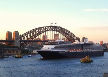 One Thousand Cruise Ship Tourists from Europe Will Visit Jayapura