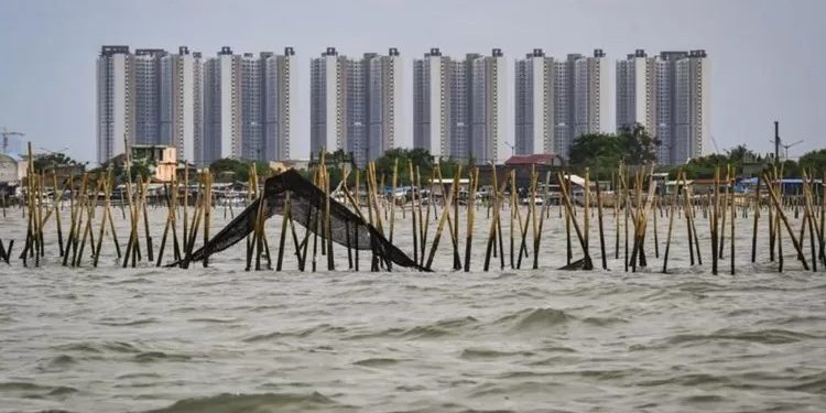 Marine Fence Scandal, Tycoon in Indonesia Reported to the Corruption Eradication Commission