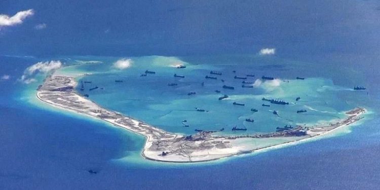 Chinese Military Expels Three Philippine Planes in the Spratly Islands