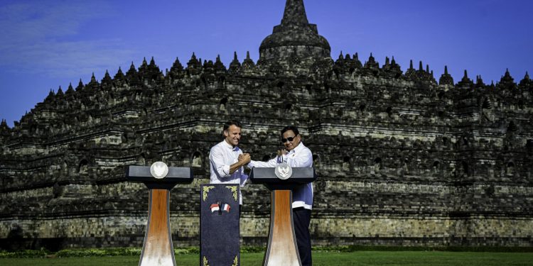 Indonesia and France Launch Strategic Cultural Partnership at Borobudur Temple