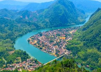 Lao Economy Grows, but Volatility Clouds Outlook