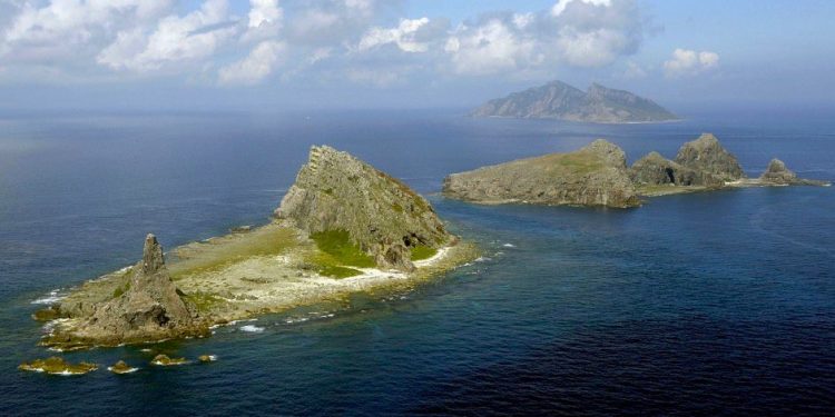 Japan Accuses China of Airspace Violation Near Senkaku Islands